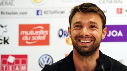 Que devient Vincent Clerc, l'ailier de légende du XV de France ?