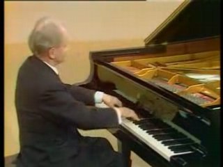 Wilhelm Kempff plays Beethoven's Moonlight Sonata mvt. 1-3