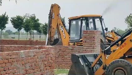 अवैध कॉलोनी की ध्वस्त, अतिक्रमण हटाए