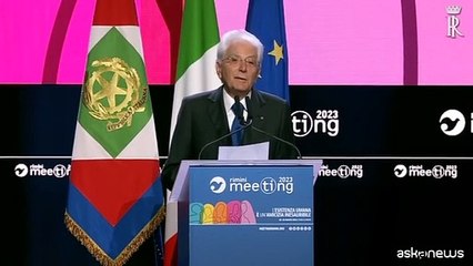 Mattarella sui migranti: "Dietro i numeri ci sono persone e sogni"