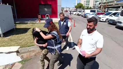 TARTIŞTIĞI ERKEK ARKADAŞINI GÖĞSÜNDEN BIÇAKLAYARAK ÖLDÜREN ŞÜPHELİ ADLİYEDE