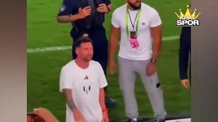 Lionel Messi'nin koruması, yıldız oyuncuyu adım adım takipte