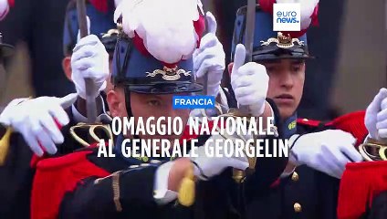 Omaggio della Francia al generale Georgelin. Macron: "La ricostruzione di Notre-Dame è merito suo"
