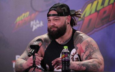 Le célèbre catcheur Bray Wyatt meurt d'une crise cardiaque à 36 ans