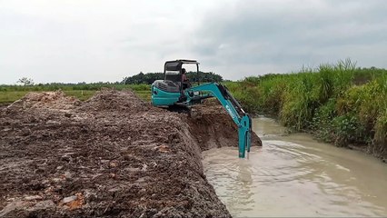 excavator wheel loader motor grader truk tronton