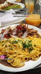 Español queda maravillado ante tallarines a la huancaína con lomo saltado.