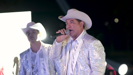 Los Nuevos Llaneros - Y Te Vi Con Él (En Vivo)