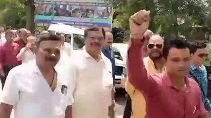 मुलताई: संयुक्त कर्मचारी संघ ने की कलंबन्द हड़ताल , कलेक्टर को सौपा ज्ञापन