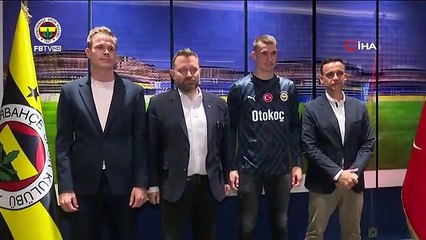 Fenerbahçe, Livakovic ile 5 yılık sözleşme imzaladı