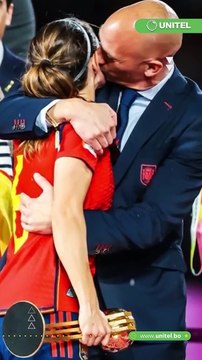 Rubiales se negó a renunciar a la Federación Española tras el beso a Jenni Hermoso y la polémica se vuelve a encender