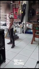 Suspeito de roubar loja é contido com taser pela GM