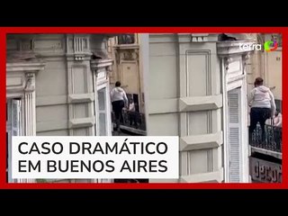 Mulher se pendura em cabo de energia para escapar de incêndio na Argentina