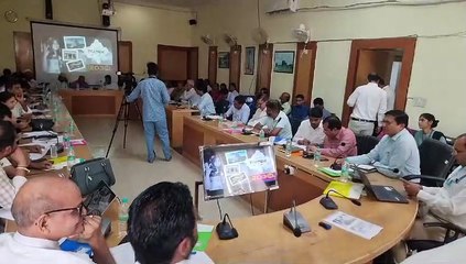 चिकित्सा क्षेत्र में बदलाव के लिए लोगों ने दिए सुझाव