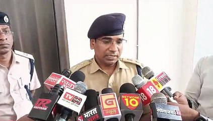 Dr. Anand Chhabra suddenly arrived in Santosh Singh's crime meeting
