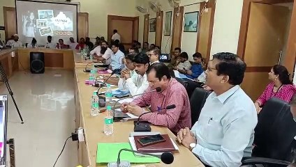 चिकित्सा क्षेत्र में बदलाव के लिए लोगों ने दिए सुझाव