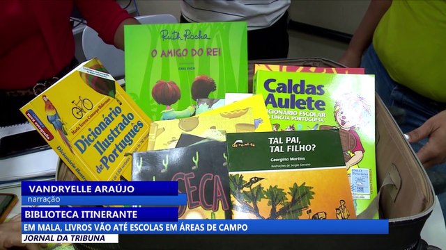 Em mala, livros vão até escolas em áreas de campo