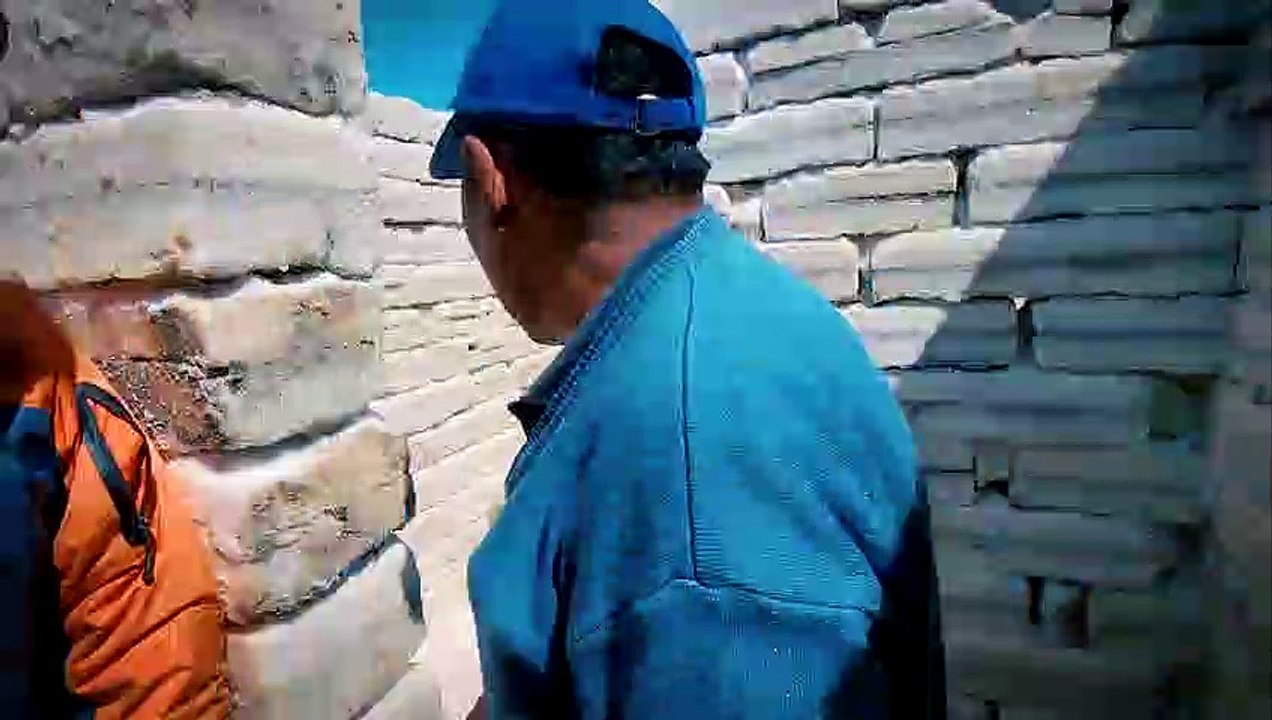 Un inmenso laberinto de sal fue construido en el Salar de Uyuni 