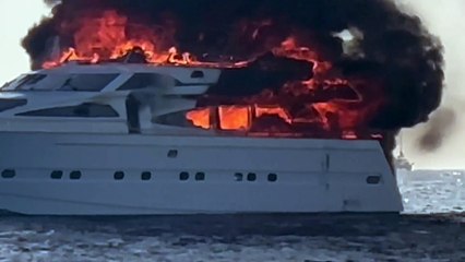 Yacht Passengers Evacuate Moments Before Blaze
