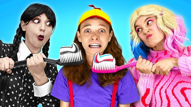 WEDNESDAY Nanny VS ENID Nanny ! BAD vs GOOD Parenting Hacks and Gadgets par La La Life