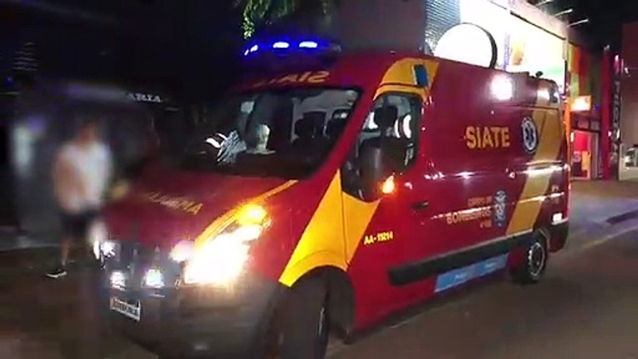 Motociclista sofre ferimentos leves em acidente na Rua Paraná no Centro