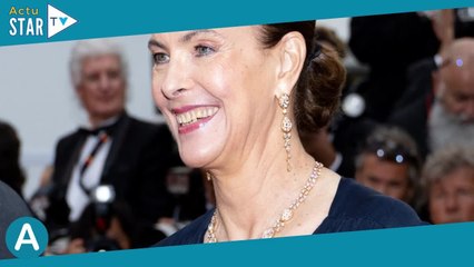 Carole Bouquet  Son discret fils Dimitri Rassam partage une sublime photo d'elle pour ses 66 ans