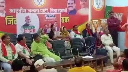 बड़वानी: गुजरात से आए विधायक ने की प्रेस कांफ्रेंस, की विकास कार्यों की प्रशंसा