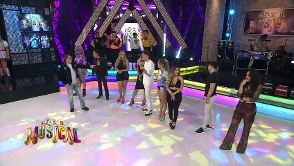 Laura descubre el pasado lleno de santería de Franco