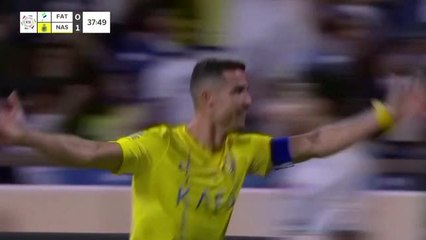 Video herunterladen: Highlights: Ronaldo trifft dreifach, Mané doppelt