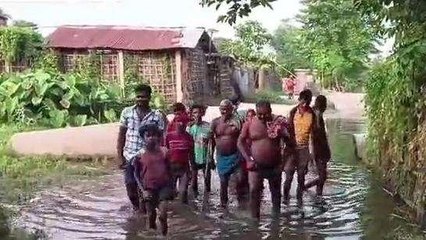 अररिया: पुलिया निर्माण मांग को लेकर ग्रामीणों ने किया प्रदर्शन, आवागमन में हो रही परेशानी