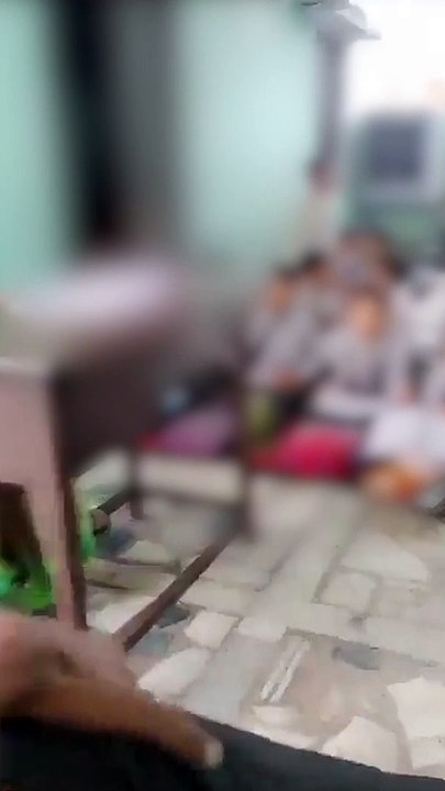 Muzaffarnagar Viral Video: टीचर ने मुस्लिम बच्चे को बारी-बारी से लगवाए चांटे, वीडियो वायरल