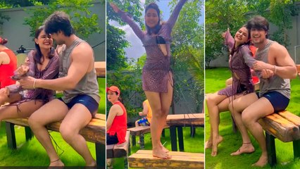 Priyanka Choudhary ने Bikini में बिखेरी अदाएं, Ankit Gupta के साथ ऐसे नाचते-गाते देख Fans भी बोले!