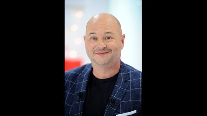 PHOTO Cauet : Sa fille Ivana la peau dorée et le corps sculpté, une vraie sirène en bikini !