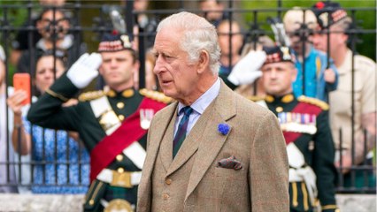 VOICI :  Charles III : où va dormir le roi lors de son passage en France ?