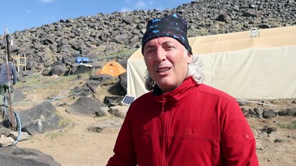 Ağrı Dağı'na tırmanan sporcular, 3 bin 200'lük ana kampta idman yapıyorlar