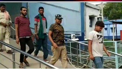 खगड़िया: अवैध हथियार और जिंदा कारतूस के साथ स्कार्पियो से तीन बदमाश गिरफ्तार, देखिए
