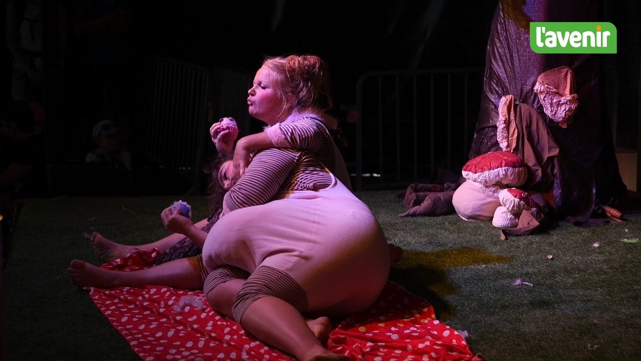 Du théâtre aux Solidarités avec les trois petits cochons à la sauce namuroise