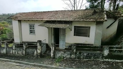 CASA ABANDONADA DA USINA, HAVIA UMA CAIXA MISTERIOSA DENTRO
