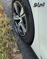 ماهو التصرف السليم لإيقاف السيارة عند تلف احد الإطارات وقت القيادة