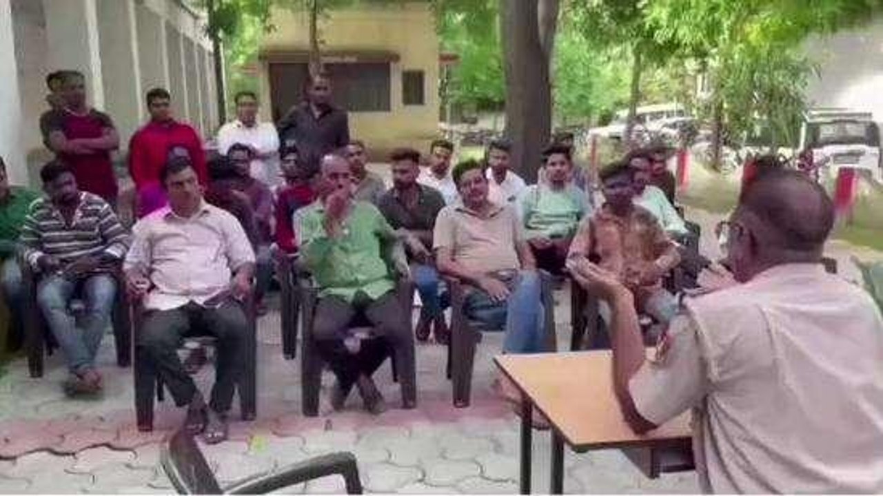 बांसवाड़ा: थानाप्रभारी ने ली डीजे संचालकों की बैठक, जानिए क्‍या दिए निर्देश