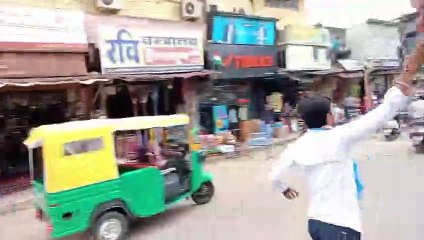 Télécharger la video: NSUI burnt effigy in protest against lathicharge