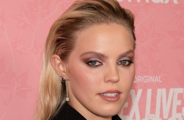 Renee Rapp afirma que los productores musicales de Mean Girls le decían cosas viles sobre su cuerpo