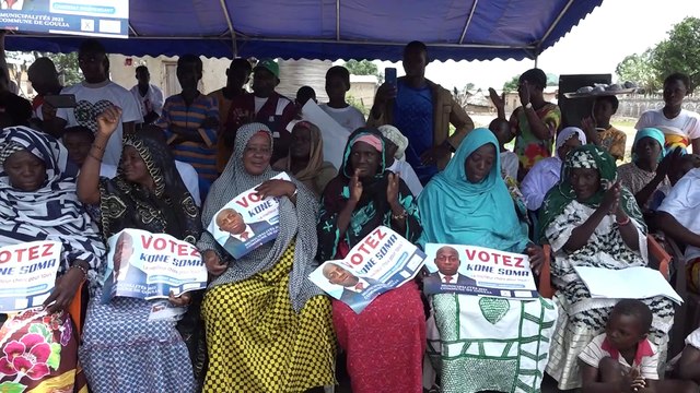 Drissa Diarrassouba, Soma Koné, Djakaridja Koné, Siaka Koné et Kelesseri Koné en campagne à Goulia