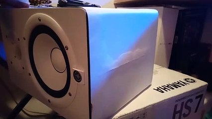 Unboxing and Review of Yamaha HS7 Speakers