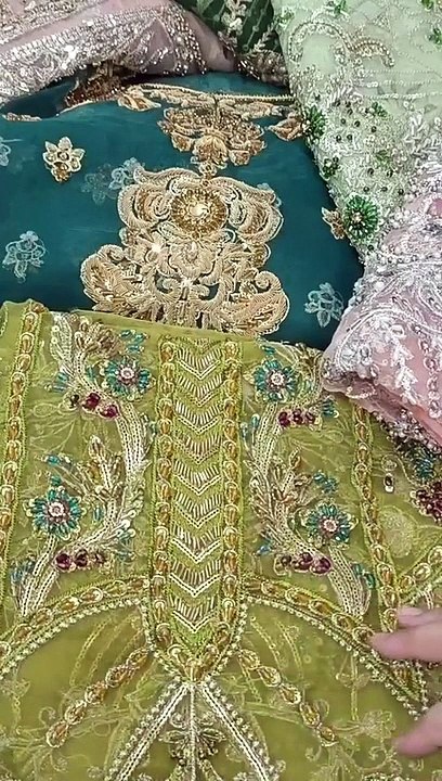 WEEKEND LUXURY SALE ON ALLL BRANDED OUTFITS LAWN PURE NET CODE TRENDING FASHION PAKISTANI CLOTHES