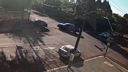 Câmera regista acidente na Rua Cuiabá com Alexandre de Gusmão