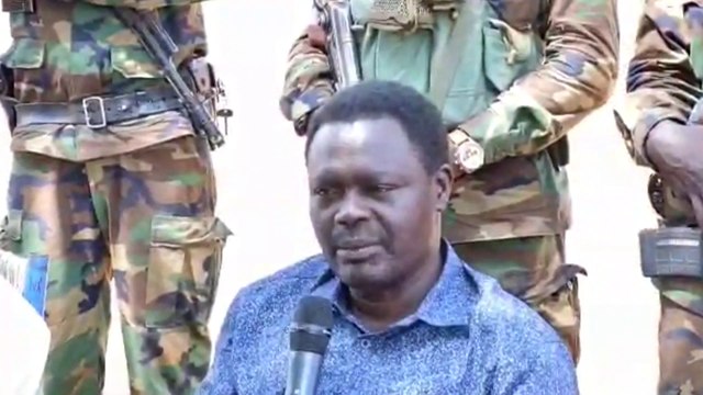 حاكم إقليم #دارفور يصف الحرب بين الجيش والدعم السريع بأنها بلا هدف #العربية #السودان #الخرطوم