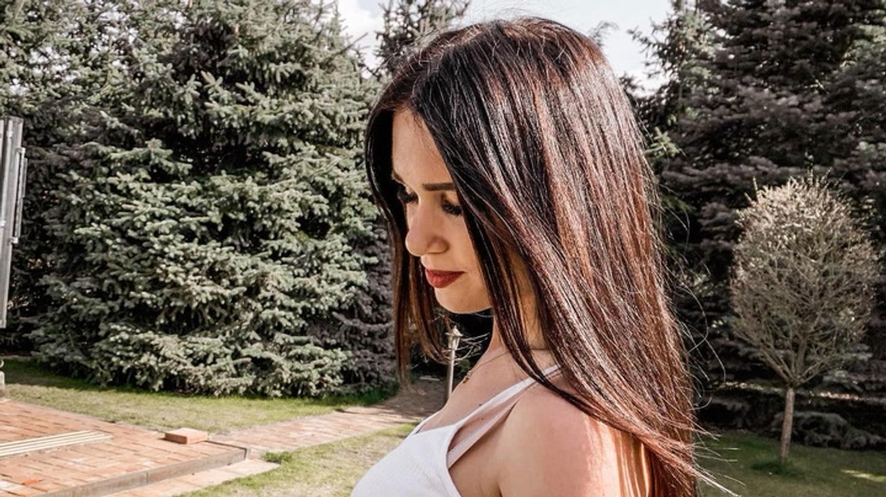 Bye, bye! Coupleontour-Nessi färbt sich ihre Haare pink!