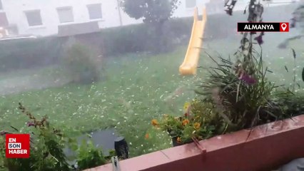 Almanya'da dolu yağışı hayatı felç etti