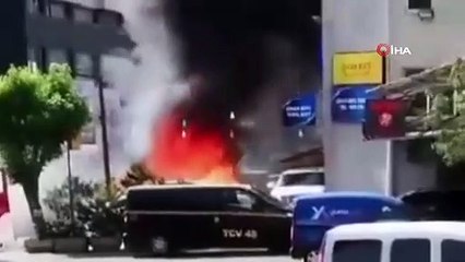 Panique d'incendie à Maslak : des véhicules ont pris feu