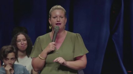 "Nous sommes le seul mouvement politique à être à la hauteur de l'enjeu du 21e siècle qui est celui de l'urgence écologique", affirme Mathilde Panot